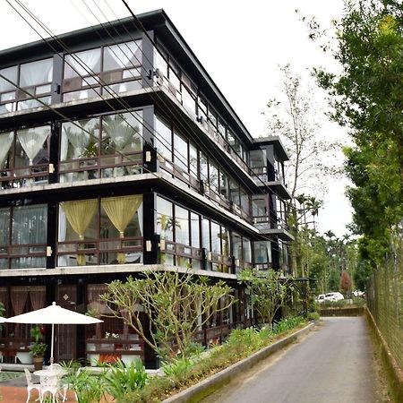 浪漫满屋b&B旅馆 Nantou 外观 照片